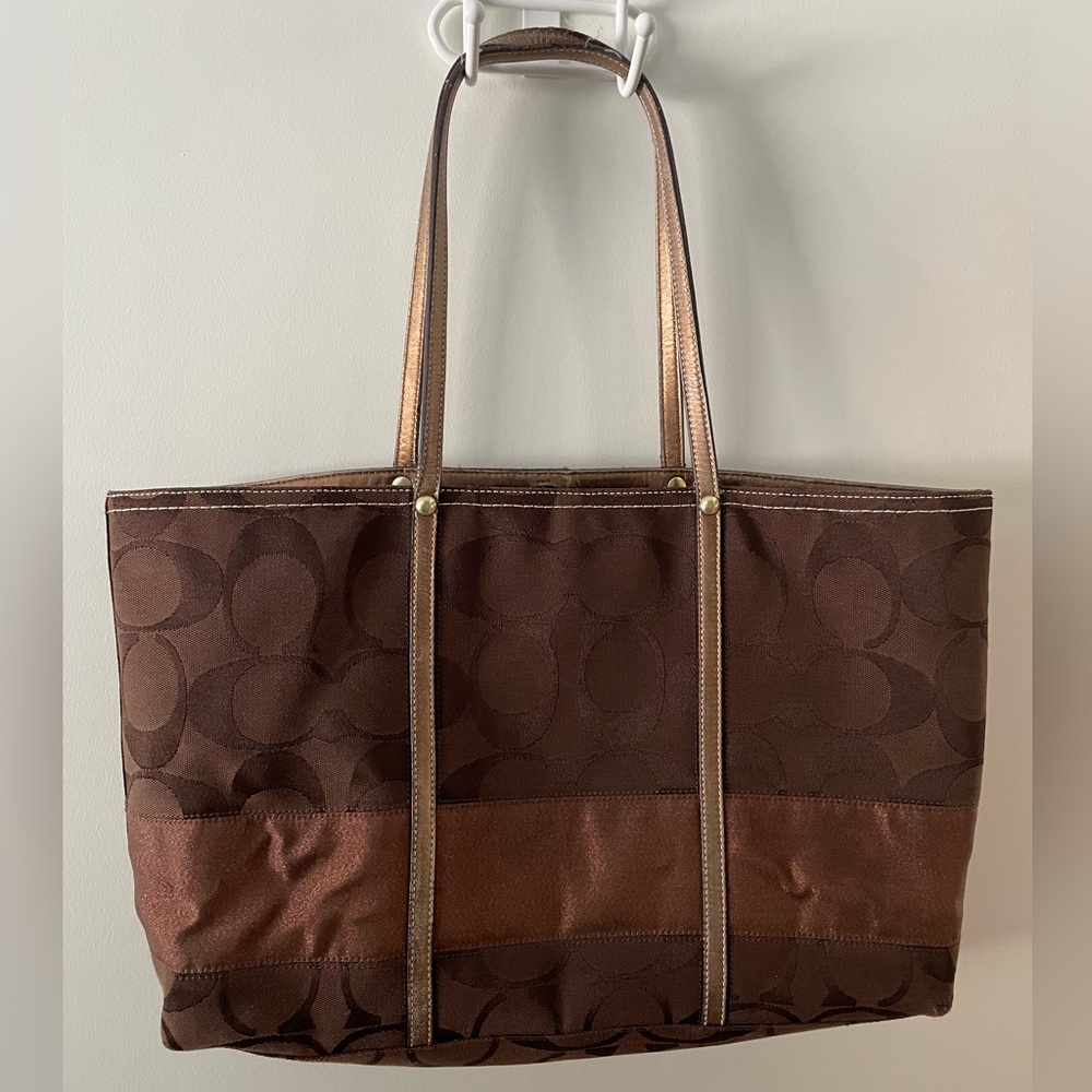 Coach No. F0767-11099 Brown / Copper Canvas Tote